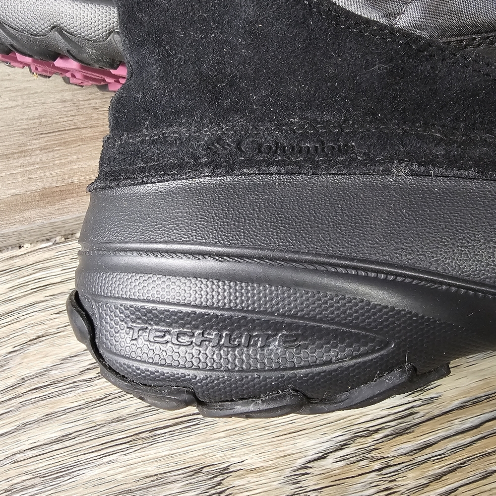 Columbia Slopeside Suede snow boots,Omni heat  lining. Faux fur, rubber tread - Picture 9 of 15